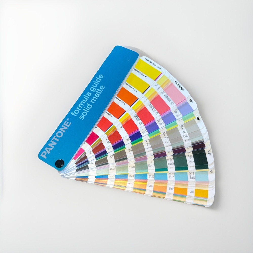Pantone 7 Lot with Case Formula Guide Color Process Coated Uncoated Color Web - Picture 5 of 9